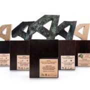 Nuestro AOVE cuenta con diferentes premios al mejor Aceite de Oliva Virgen Extra.